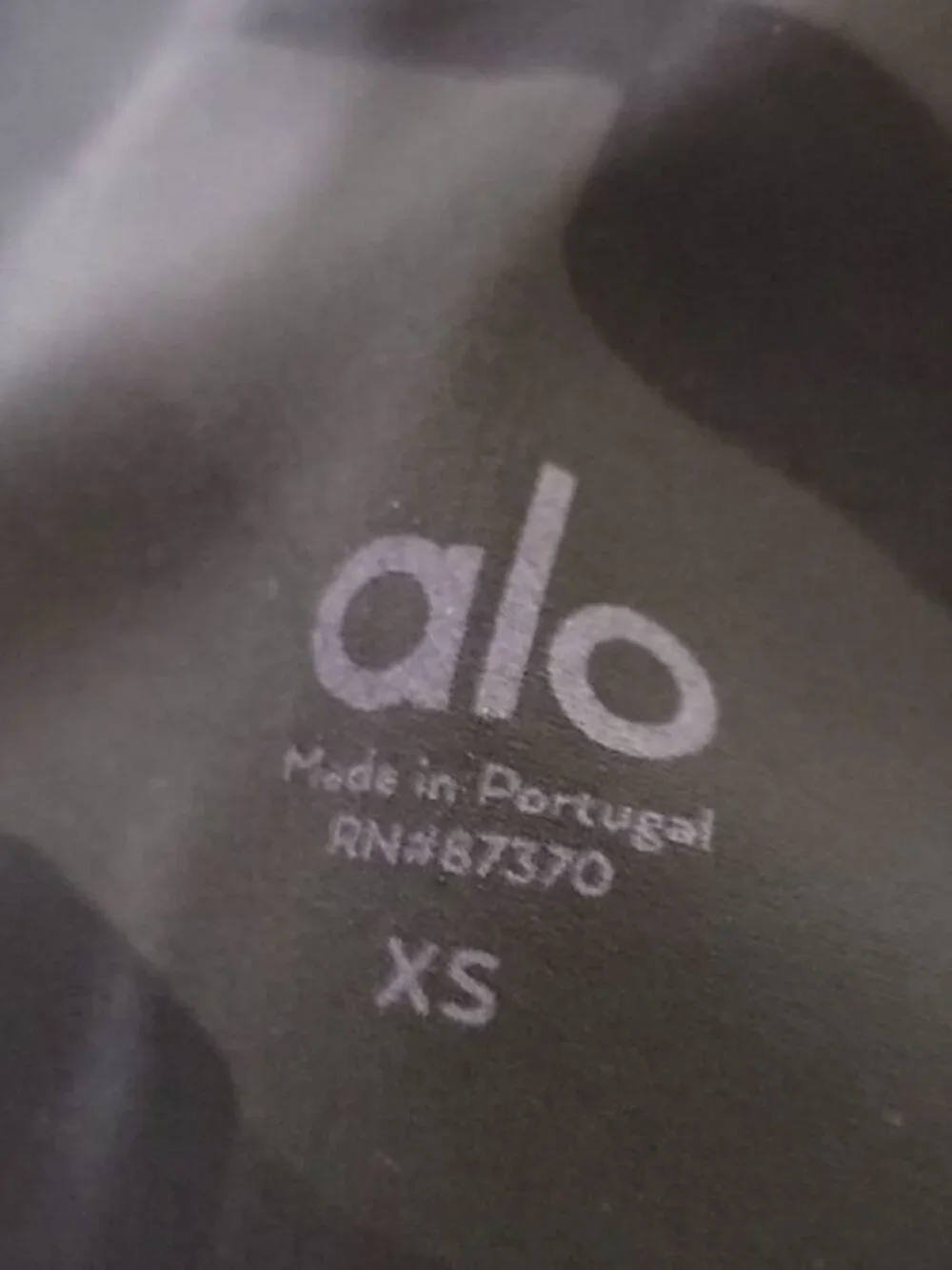 ALO Vapor Black Camo Leggings